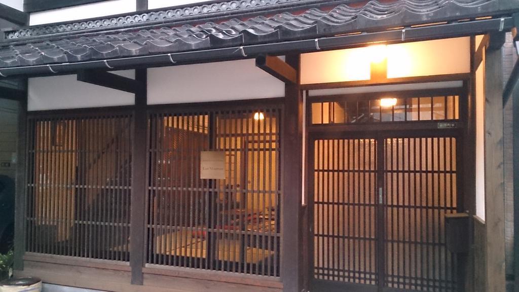 Kanazawa Pensión East Mountain Exterior foto