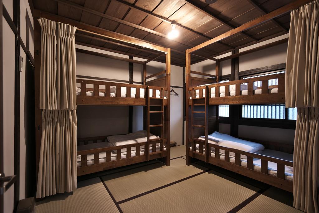 Kanazawa Pensión East Mountain Exterior foto