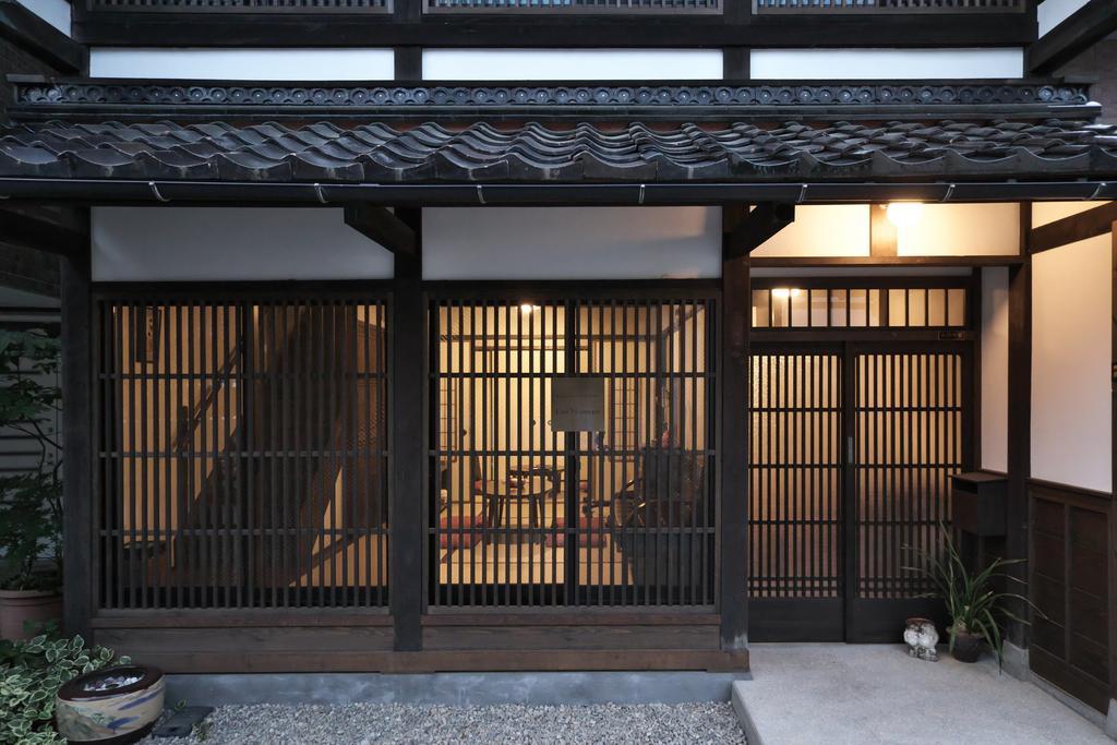 Kanazawa Pensión East Mountain Exterior foto